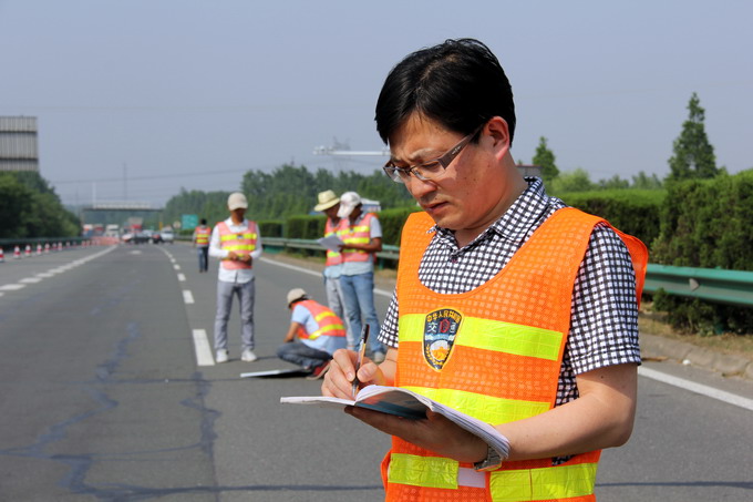 1435820153501836.jpg 14327164555839578.jpg