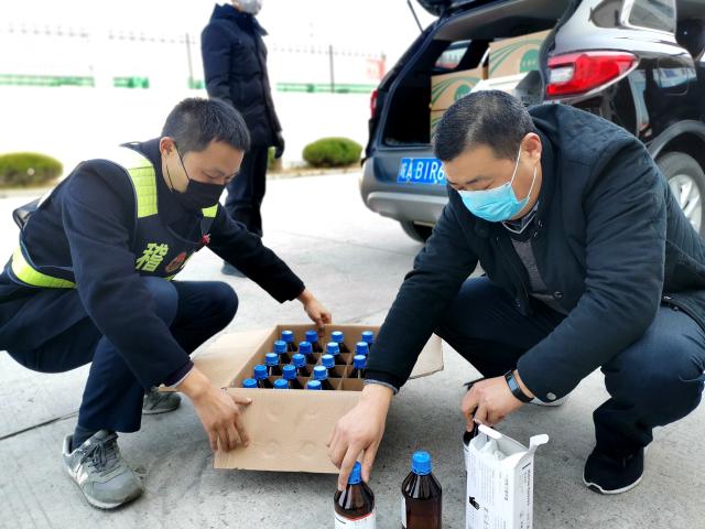 1580786438109808.jpg 疫情面前 挺身而出当先锋 合巢芜处 郭守方.jpg