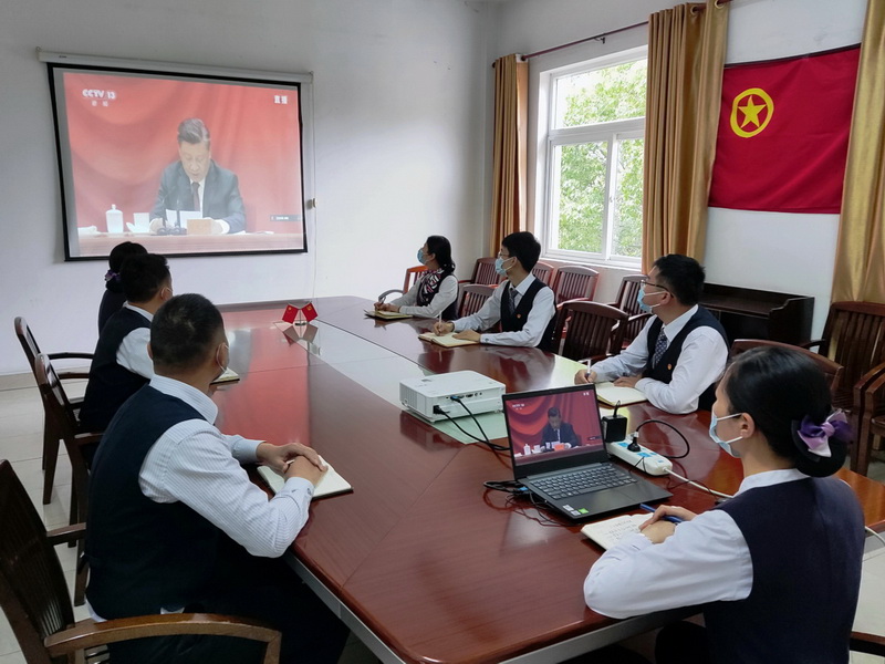 1652176048217611.jpg 1652176048217611.jpg