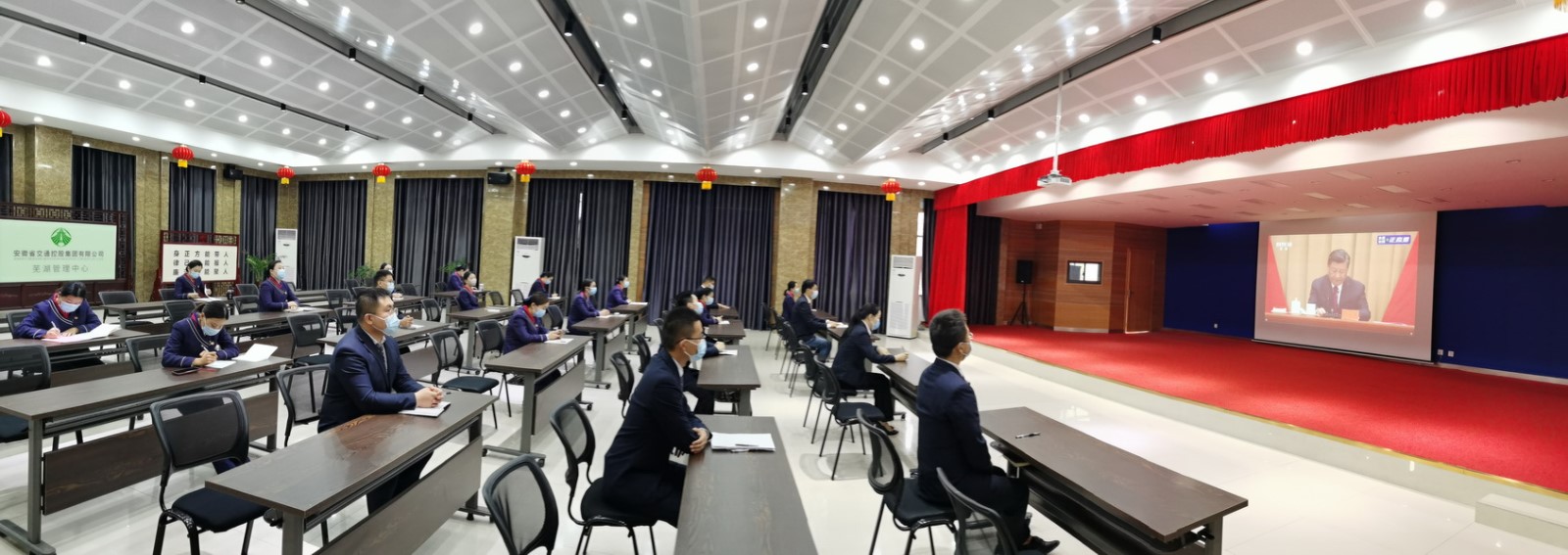 1652176048557390.jpg 1652176048557390.jpg