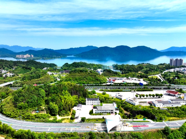 1727349463833841.png 01.png