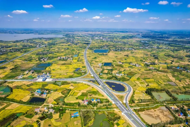 1727577819456703.jpg 01.jpg